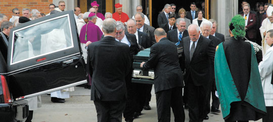 Funeral-12