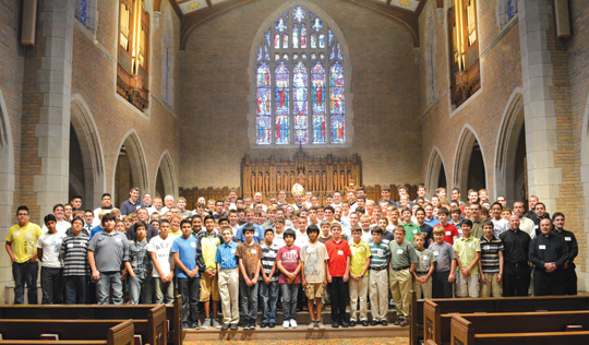 17-Altar-boys-3